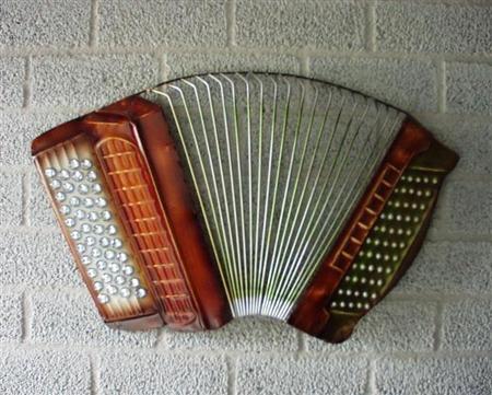 Accordeon wanddecoratie metaal