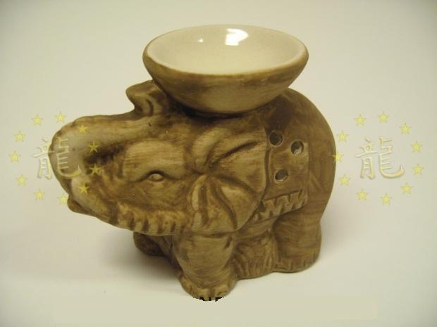 Olifant oliebrander geel 9 x 10 cm