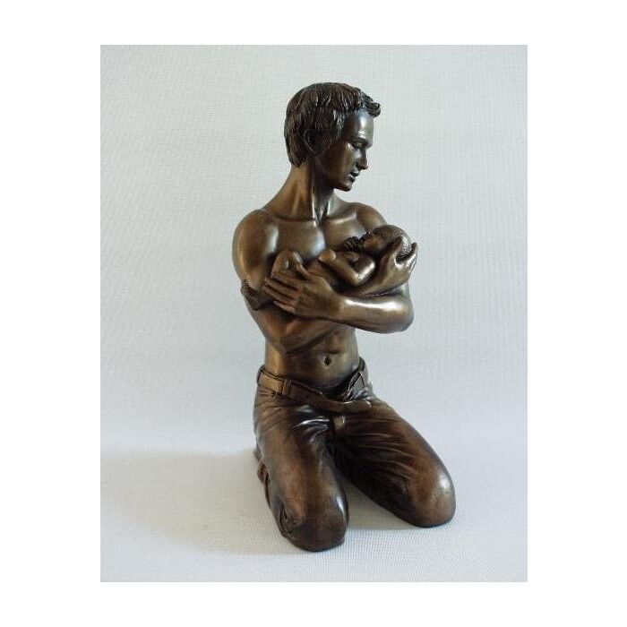 Vader met kind Hush now Baby